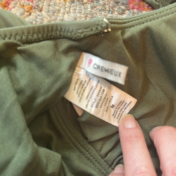 Cremieux One Piece EUC - Picture 4 of 4